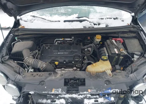 2013 Chevrolet Sonic Lt Auto z USA, uszkodzony, nr VIN 1G1JC5SB2D4118338